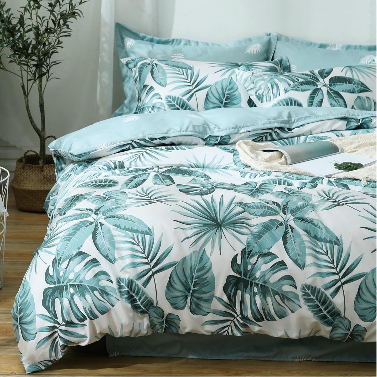 Luxton Clive Tropical Aqua Blue Quilt Cover Set in Queen/King Size