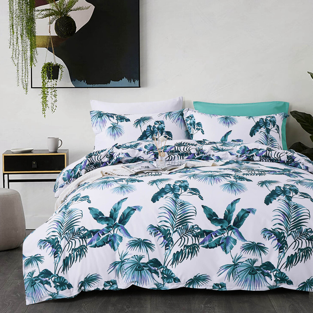 Luxton Hawaii tropical palm tree Quilt Cover Set | Manchester Direct